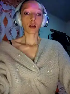 Lucy cole online show from January 2025 09:00:02 PM