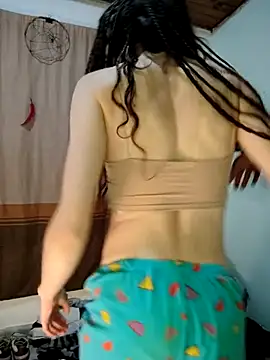 Lucy cole online show from February 2025 05:29:01 AM