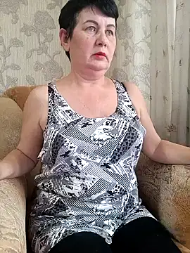 NicoleOlla online show from December 2024 05:37:02 AM