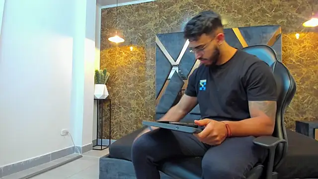 Liam Kleiin online show from September 2025 11:21:02 AM