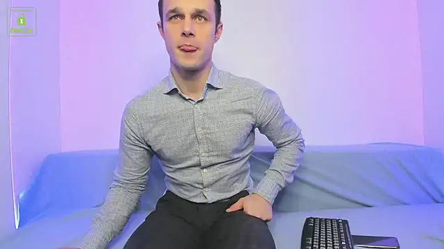 BrandonNorris online show from December 2024 08:38:02 PM