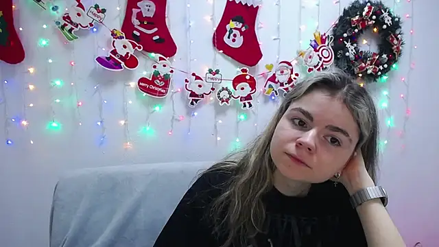 TinaRedly online show from December 2024 03:50:02 AM