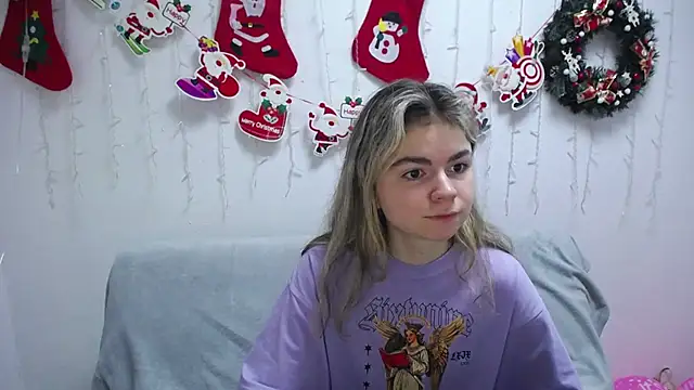 TinaRedly online show from December 2024 02:42:02 AM