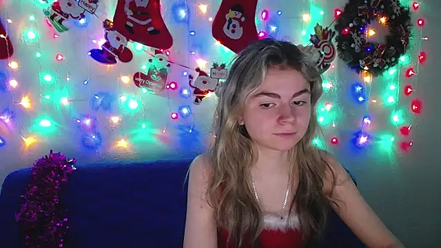 TinaRedly online show from December 2024 09:34:02 AM