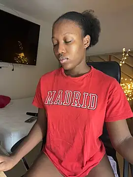 Snapshot of kellya_ chatting on September 2025 12:06:01 PM kellya online show from September 2025 12:06:01 PM
