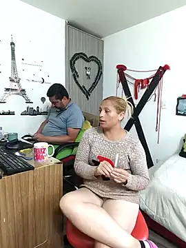 hotandfierylatinos2023 online show from October 2025 09:49:02 PM