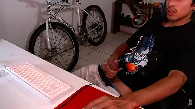 Snapshot of Thieves9 chatting on November 2025 06:52:02 PM Thieves9 online show from November 2025 06:52:02 PM