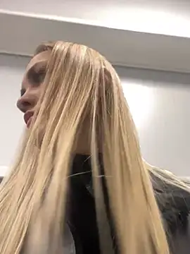 DreamGirl-777 online show from December 2024 03:50:02 AM