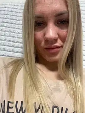 DreamGirl-777 online show from December 2024 08:52:02 AM