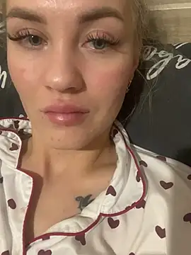 DreamGirl-777 online show from January 2025 05:30:01 AM