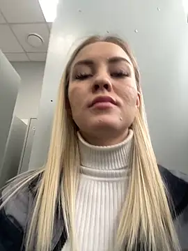 DreamGirl-777 online show from February 2025 07:55:02 AM