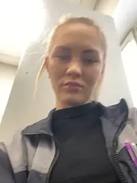 DreamGirl-777 online show from February 2025 03:53:01 AM