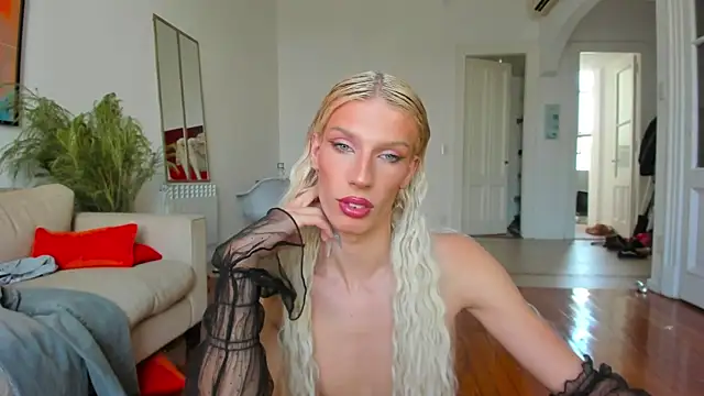 AliceSnowCatt online show from February 2025 05:22:01 PM