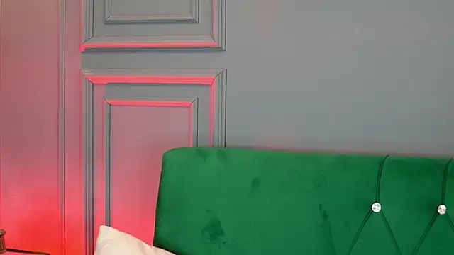 Snapshot of BlairSanders chatting on January 2025 07:10:01 PM BlairSanders online show from January 2025 07:10:01 PM