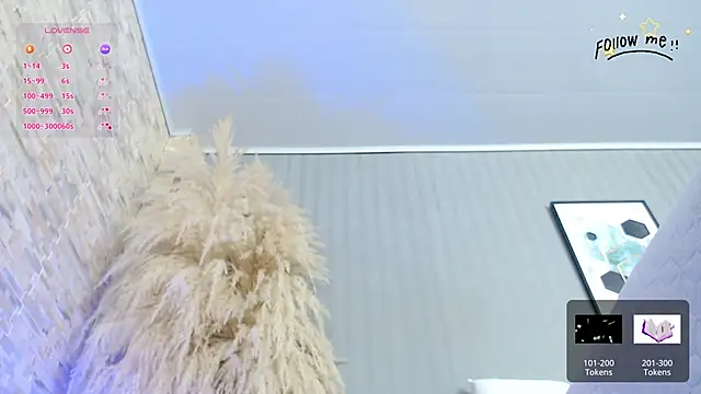 Snapshot of Lena_helleen chatting on February 2025 03:16:02 PM Lena helleen online show from February 2025 03:16:02 PM