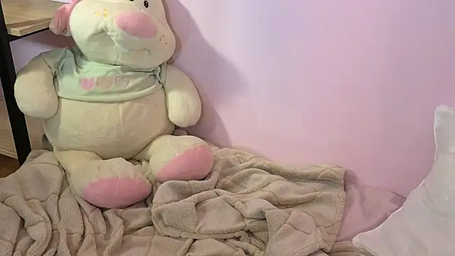 ELLIEJAY online show from October 2025 05:43:02 AM