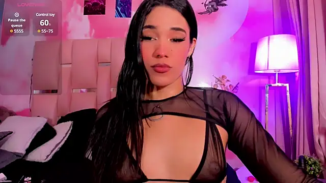 Alexandracamx online show from January 2025 10:57:01 PM