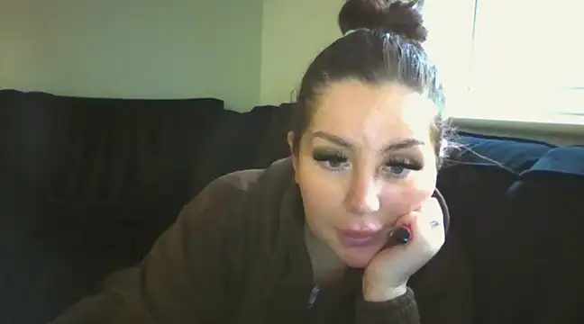 magical mia online show from January 2025 03:01:01 PM