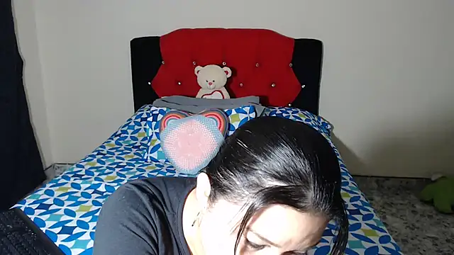 Snapshot of Crystal_milkmature chatting on February 2025 01:09:01 AM Crystal milkmature online show from February 2025 01:09:01 AM