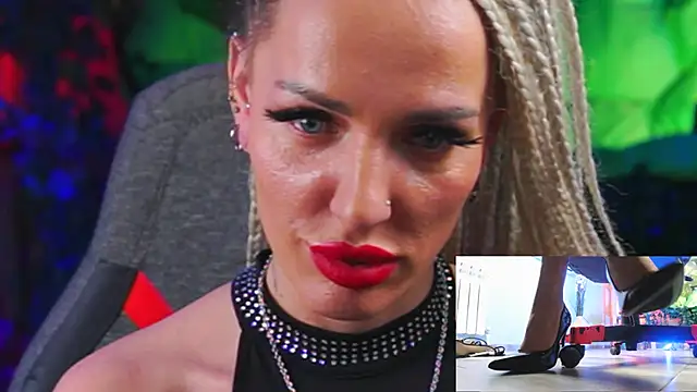 MonicaMaxwel online show from January 2025 03:39:01 PM