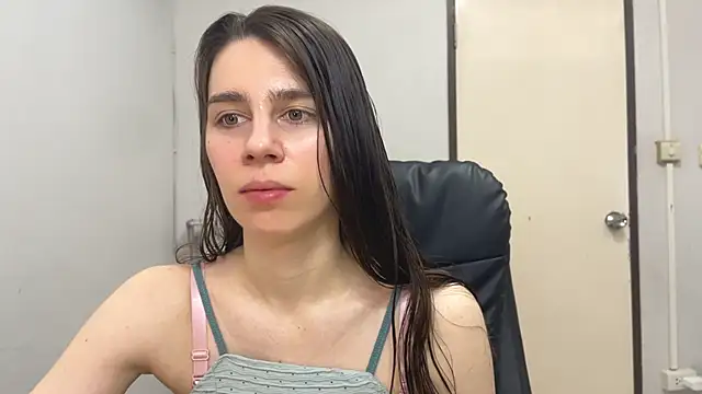 SassyJessi online show from January 2025 04:20:01 AM