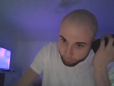 Snapshot of John_86 chatting on November 2025 04:53:01 PM John 86 online show from November 2025 04:53:01 PM