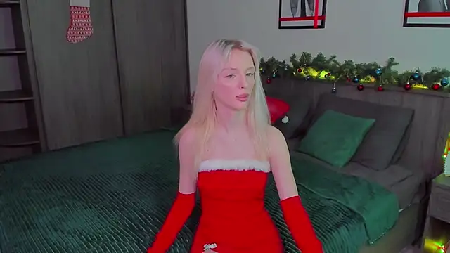 AleksaBlonde online show from December 2024 09:03:01 AM