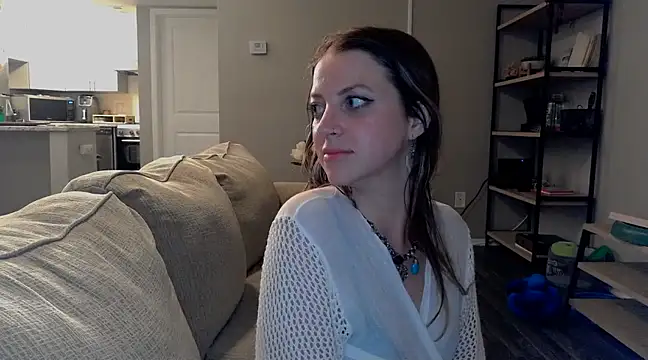 molly witha chance online show from March 2025 04:56:01 AM