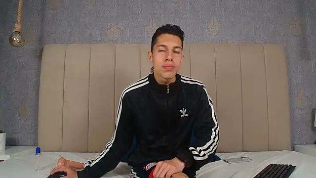 thiago19s online show from December 2024 10:24:01 PM