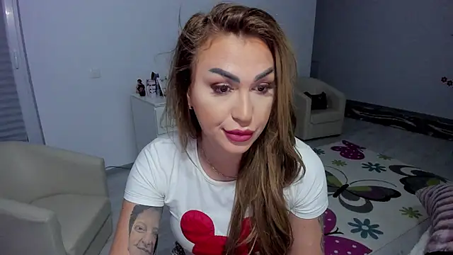 GlossyDiamondX online show from January 2025 04:58:02 AM