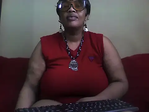 Snapshot of SexxyBoob chatting on September 2025 06:25:02 AM SexxyBoob online show from September 2025 06:25:02 AM