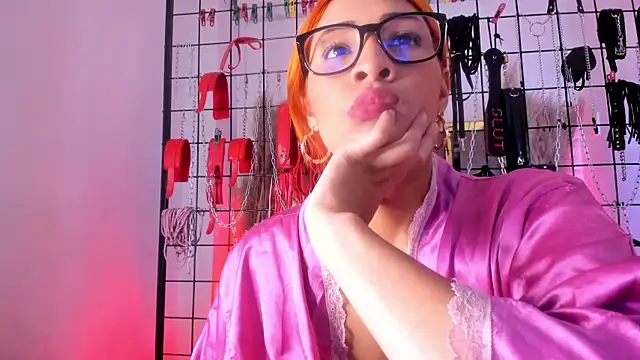 charrlotte quinn online show from January 2025 09:18:01 PM