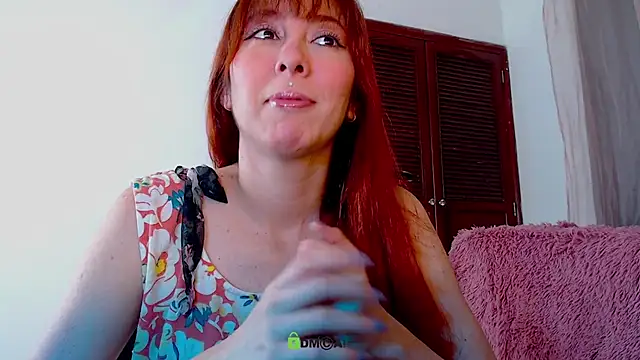 Snapshot of lanaturner_ chatting on October 2025 12:27:01 AM lanaturner online show from October 2025 12:27:01 AM