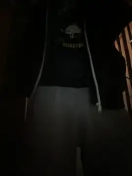 czruz online show from February 2025 01:22:01 PM