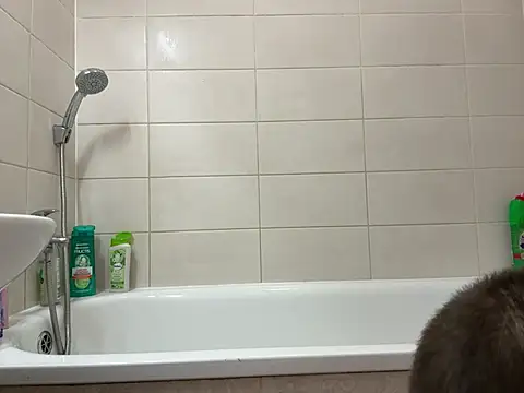 czruz online show from February 2025 07:38:02 PM