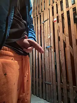 czruz online show from February 2025 09:58:02 AM