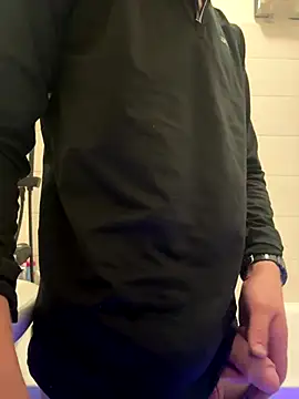 czruz online show from October 2025 12:41:01 AM