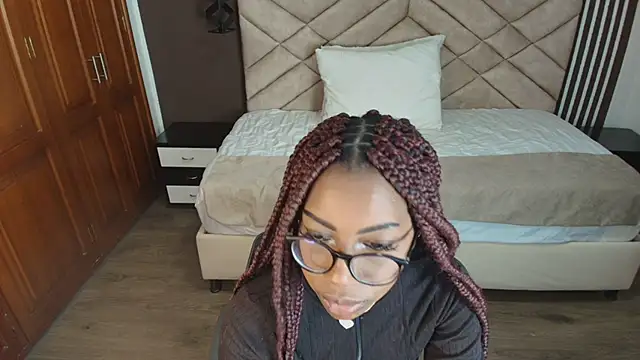 Raquel jones online show from January 2025 11:48:01 AM