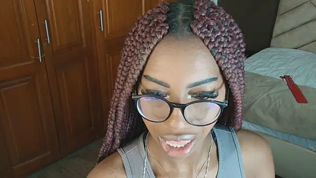 Raquel jones online show from January 2025 11:39:01 AM