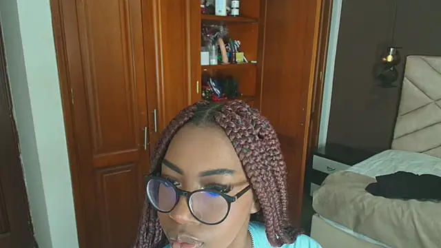 Raquel jones online show from January 2025 11:54:02 AM