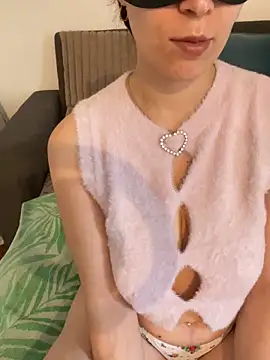 Kristina A online show from September 2025 07:45:02 AM