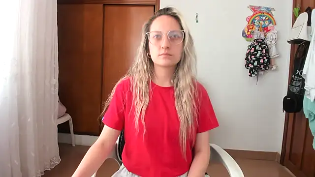 Snapshot of Adele_johnsonn1 chatting on October 2025 03:13:01 PM Adele johnsonn1 online show from October 2025 03:13:01 PM