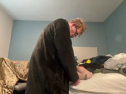 Snapshot of JakTRipr chatting on March 2025 07:49:02 PM JakTRipr online show from March 2025 07:49:02 PM