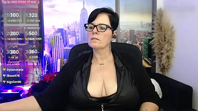 ninarandmann online show from December 2024 05:26:01 PM