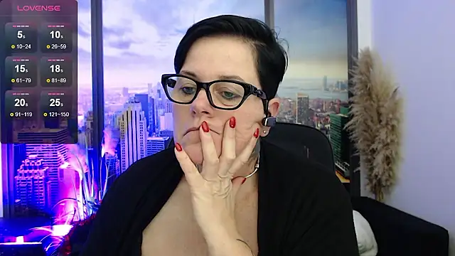 ninarandmann online show from December 2024 07:21:01 PM