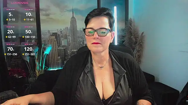 ninarandmann online show from October 2025 04:59:01 PM