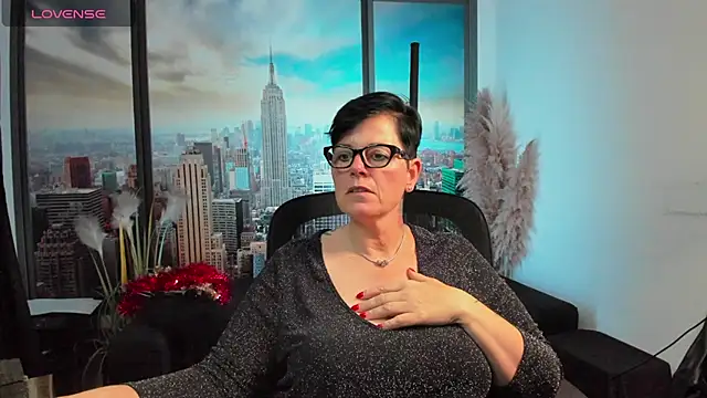 ninarandmann online show from October 2025 04:19:01 PM