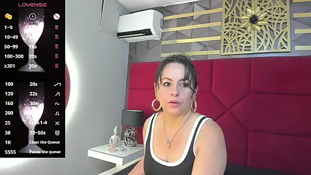 hanny milf online show from February 2025 11:49:01 AM