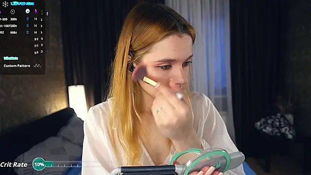 MariamAven online show from October 2025 05:51:01 AM