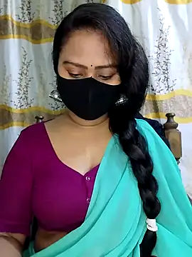 Idhika Paul online show from February 2025 01:53:02 PM